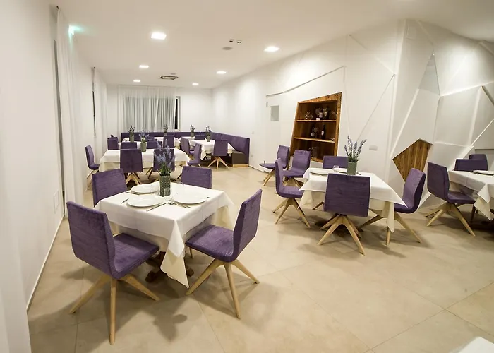 Hotel Malucri 4*